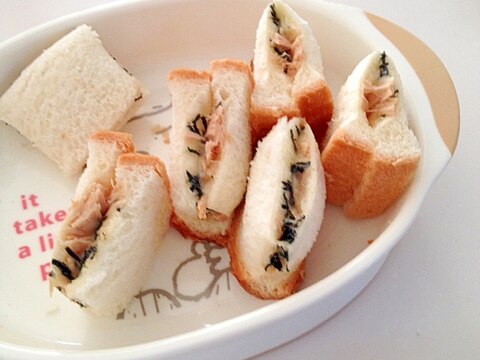 ツナと海苔のサンドイッチ 離乳食 レシピ 作り方 By とっこ 楽天レシピ ツナと海苔のサンドイッチ 離乳食 レシピ 作り方 By とっこ 楽天レシピ